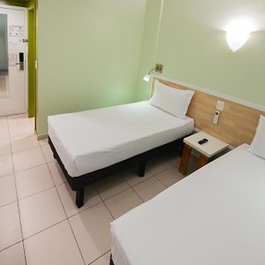 Standard Apartment Two Single Beds
